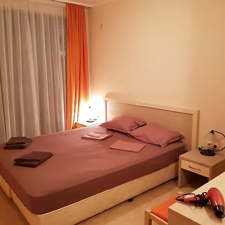 Apartment Royal Sun, 6 People, 600 M From The Sea *